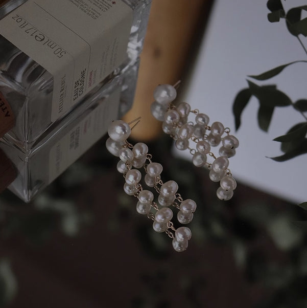Heavy-duty vintage tassel pearl earrings