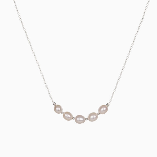 Versatile Fresh and Bright Freshwater Pearl Necklace