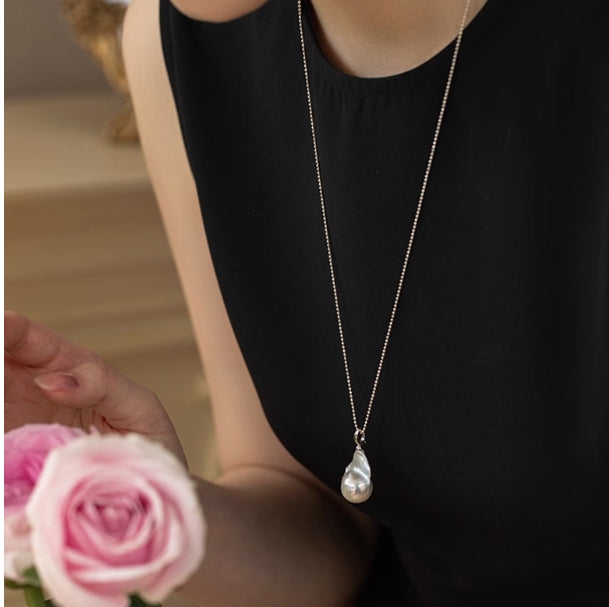 Water fish tail Rock pearl long sweater necklace