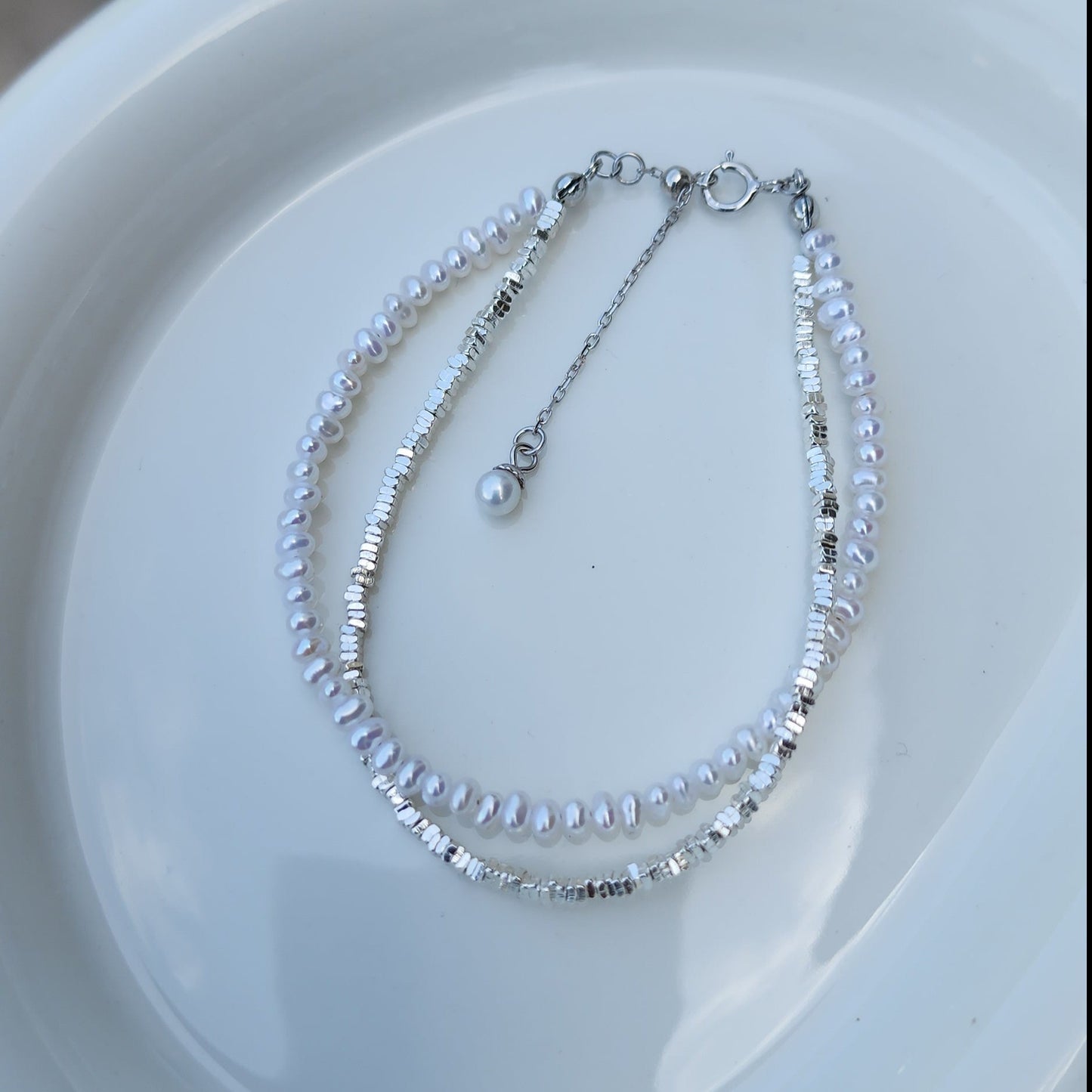 Double baby pearl bracelet