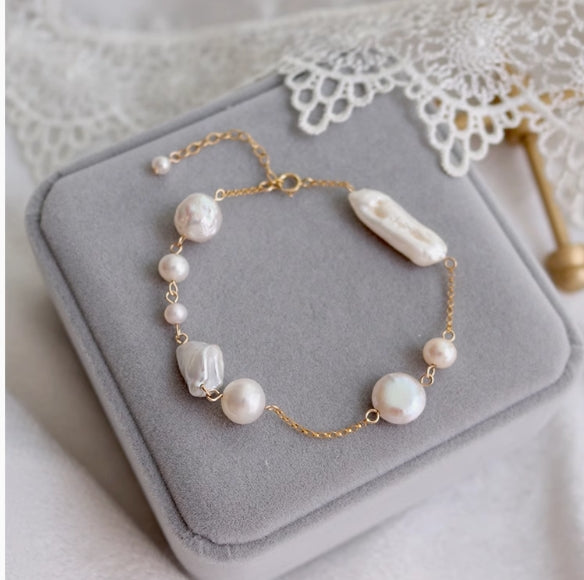 White Multi-Treasure Baroque Freshwater Pearl Bracelet