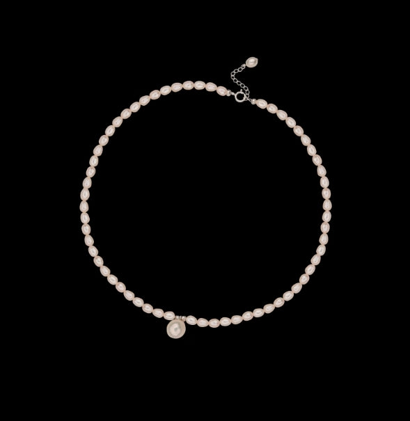 Wrinkled Freshwater Bright Pearl Necklace
