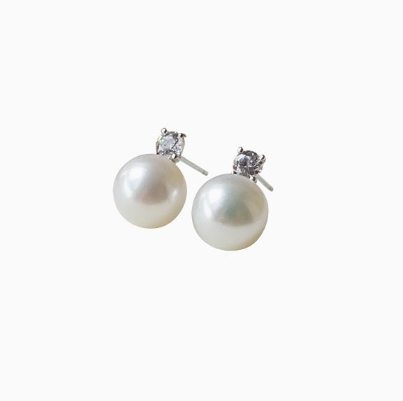 Large freshwater pearl earrings Classic princess style earrings