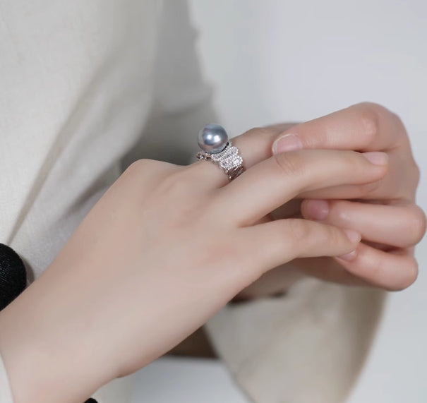 Tahitian Black Pearl Platinum Grey Ring