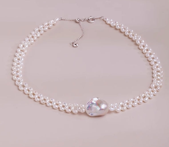 Baroque pearl necklace French retro light luxury necklace
