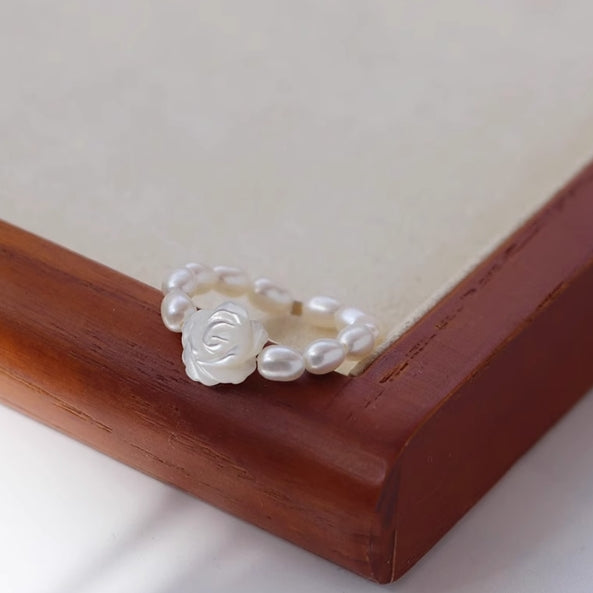 Freshwater Pearl Shell Flower Ring