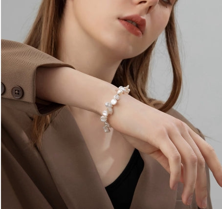 Freshwater Baroque Petal Pearl Bracelet