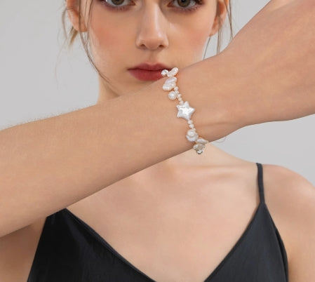 Freshwater Petal Pearl Bracelet