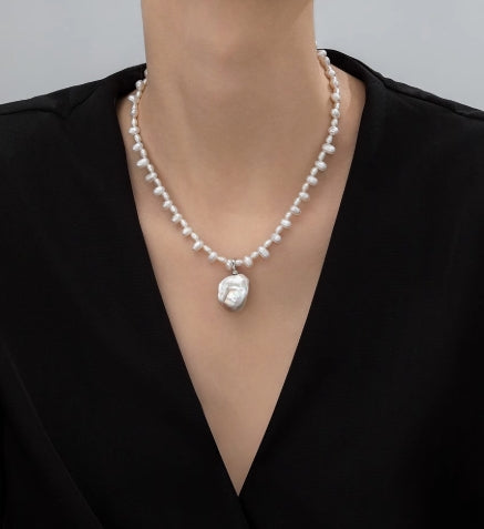 Single Drop Baroque Pearl Necklace
