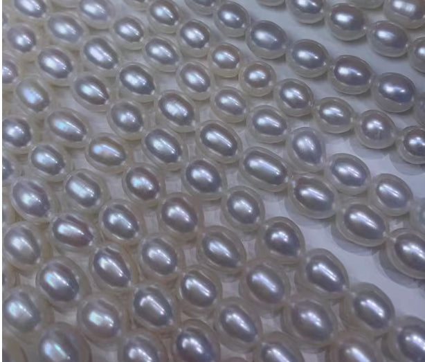 Pearl material :7-7.5mm rice pearls, non-nuclear freshwater pearls