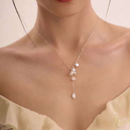 Baroque pearl Y necklace