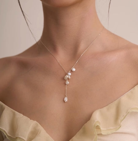 Baroque pearl Y necklace