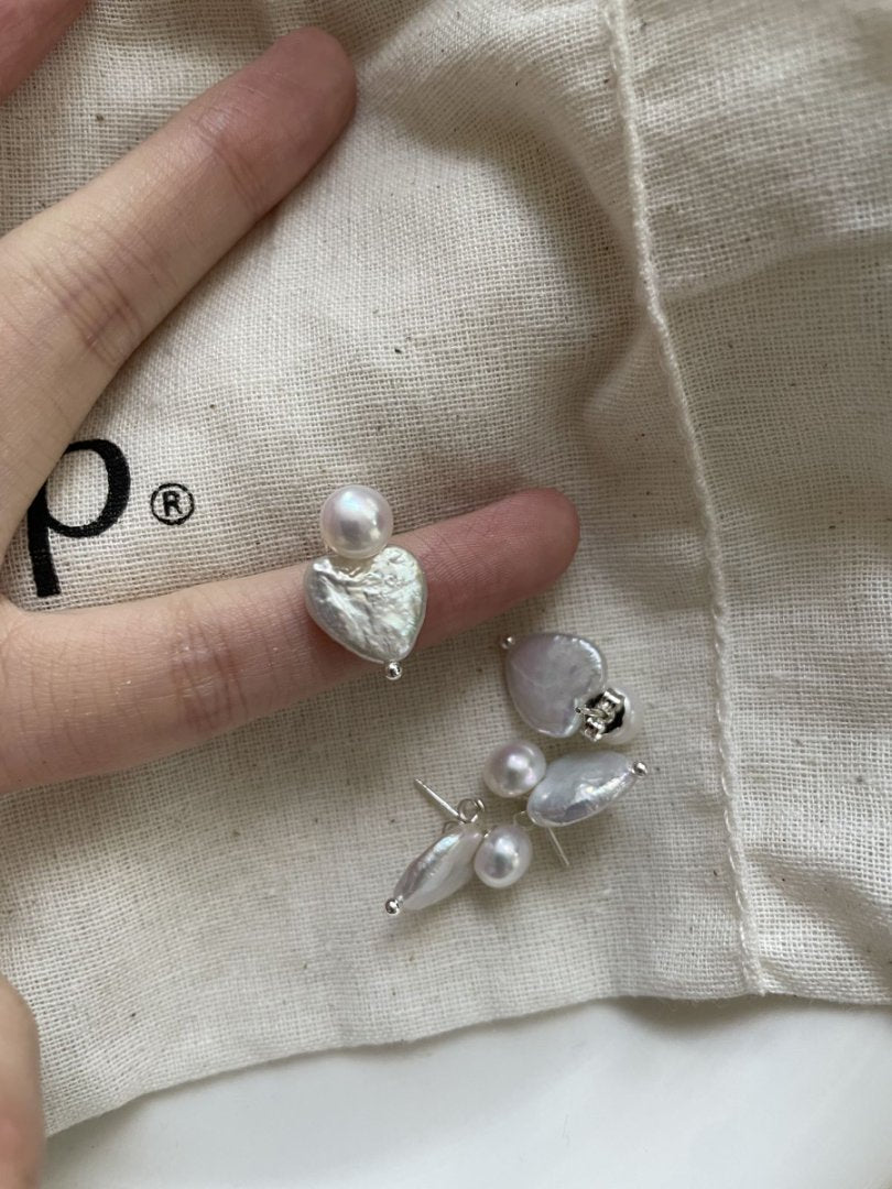Love Baroque Mantou Stud Pearl Earrings