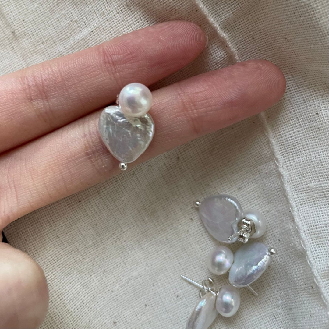Love Baroque Mantou Stud Pearl Earrings