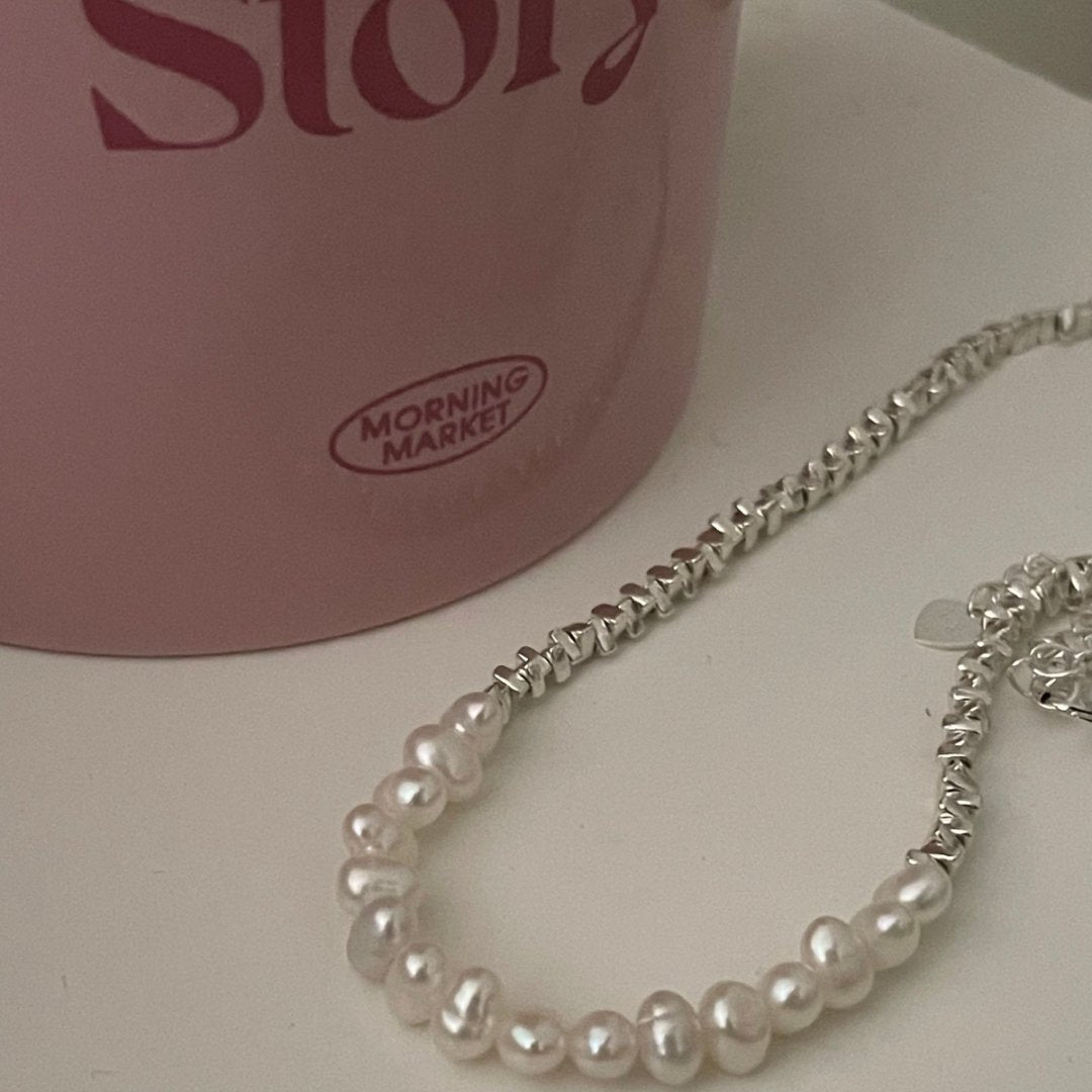 Broken silver flat bead Pearl necklace