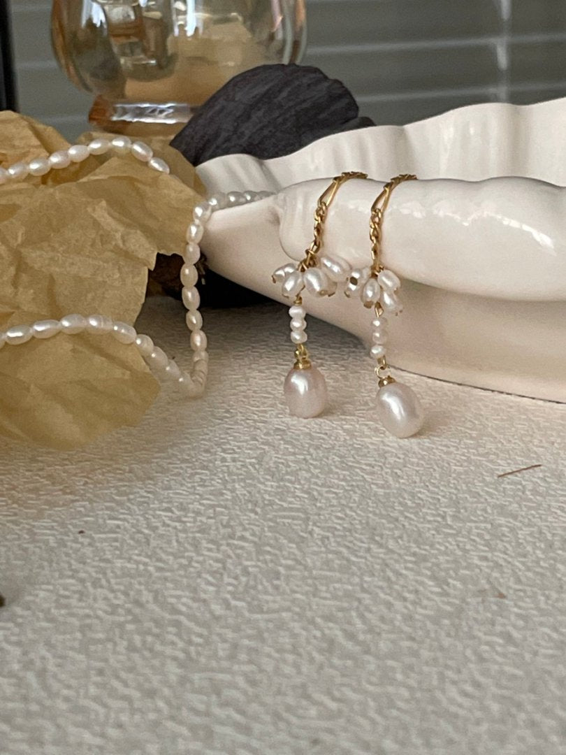 Flower buds, water droplets, long Pearl earrings