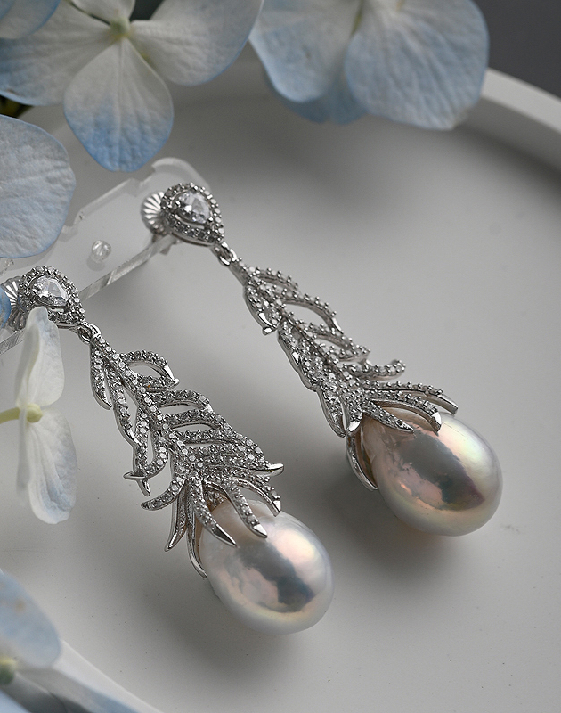 Feather 5A Baroque Earrings