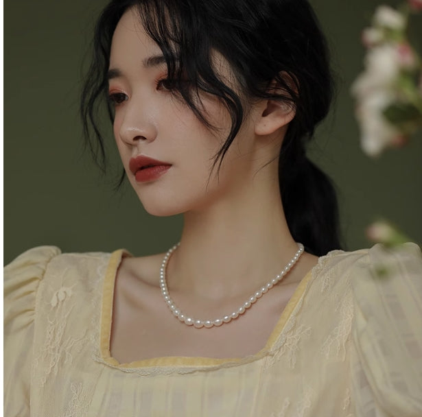 Graduated Freshwater Pearl Necklace