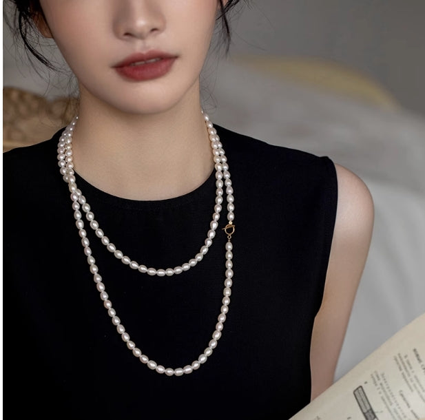 N Ways to Wear a Light-Strong Freshwater Pearl Otto Buckle Necklace