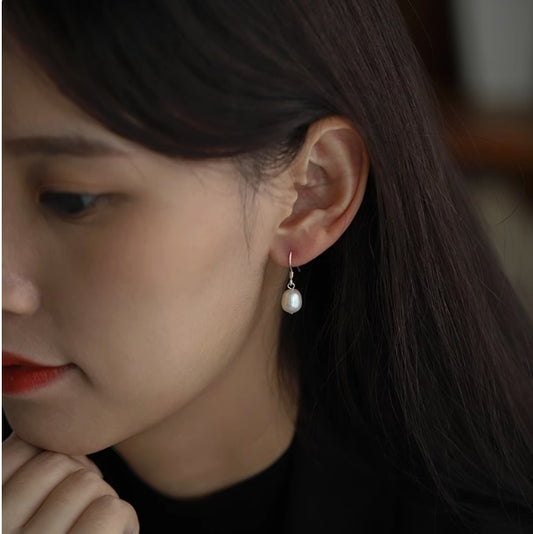 All-match White Freshwater Baroque Natural Pearl Earrings