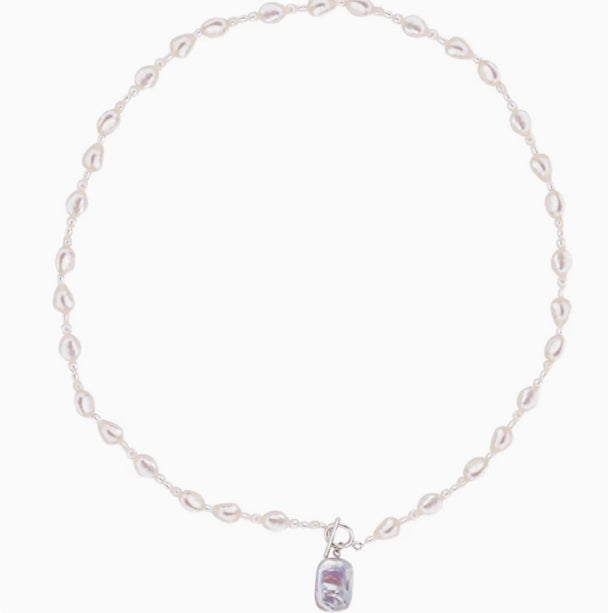 Classic Baroque Square Pearl Sweater Necklace