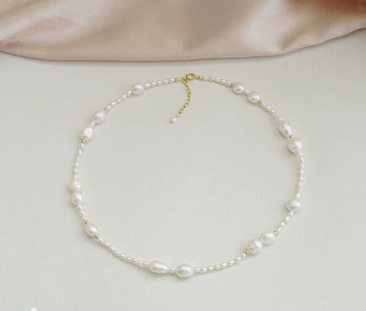 2-3mm freshwater small pearl clavicle necklace