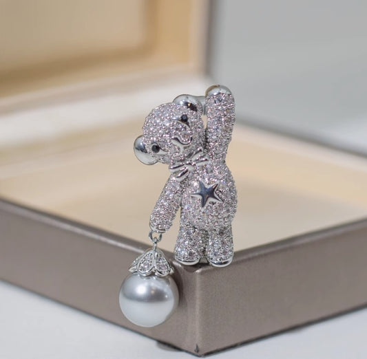 Tahitian Bear Pearl Brooch