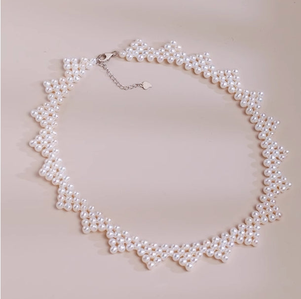 Hand-woven wave pearl necklace