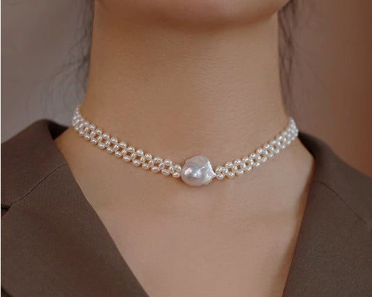 Baroque pearl necklace French retro light luxury necklace
