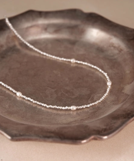 Pearl necklace stacking clavicle chain