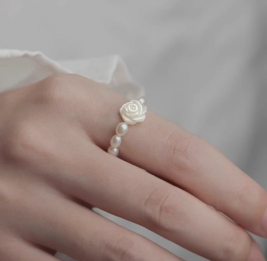 Freshwater Pearl Shell Flower Ring