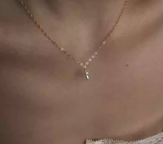 Small mushroom freshwater pearl clavicle necklace