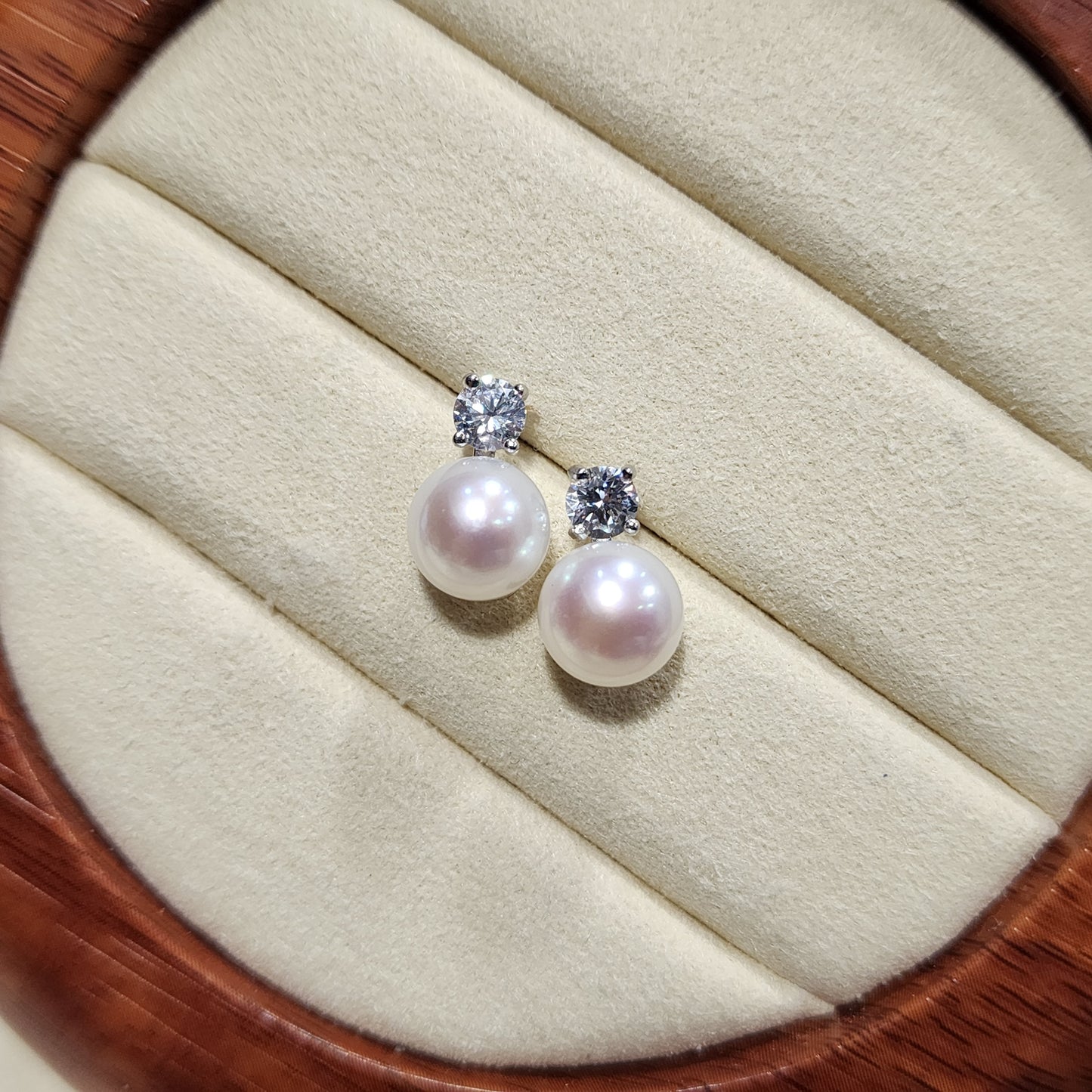 Princess 5a cultured freshwater pearl earrings