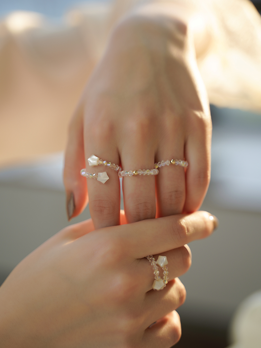 Crystal ring