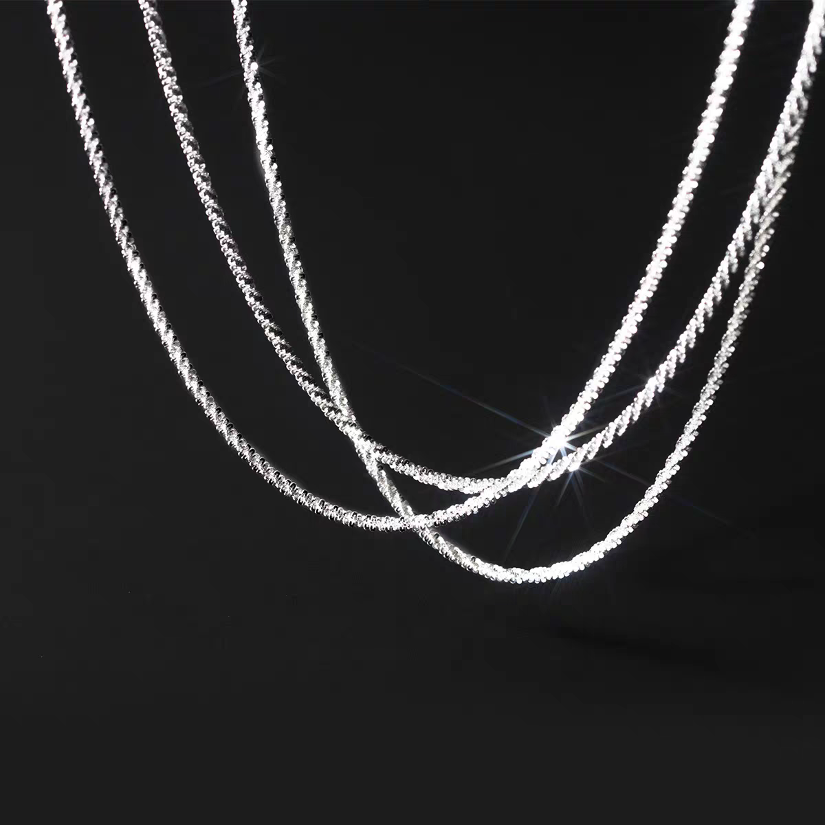 The galaxy sliver flash necklace