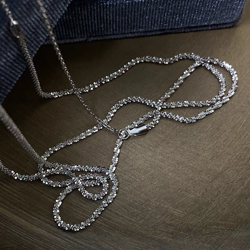 The galaxy sliver flash necklace